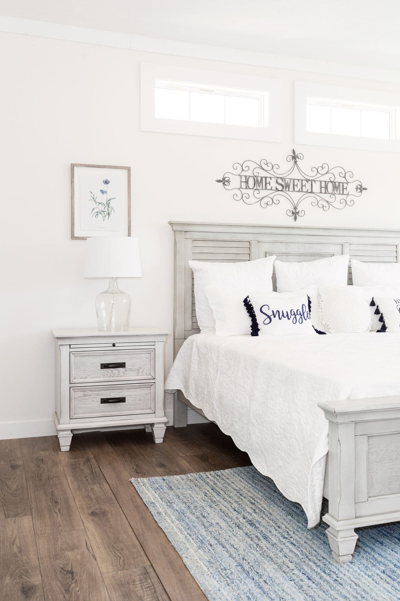 The 1434 CAROLINA "SOUTHERN BELLE" Primary Bedroom. This Manufactured Mobile Home features 3 bedrooms and 2 baths.