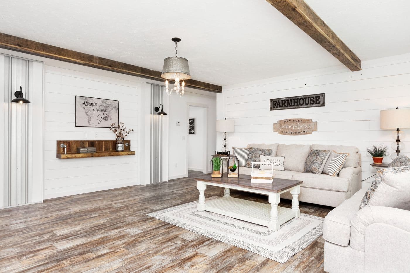 The THE LULABELLE Living Room. This Manufactured Mobile Home features 4 bedrooms and 3 baths.