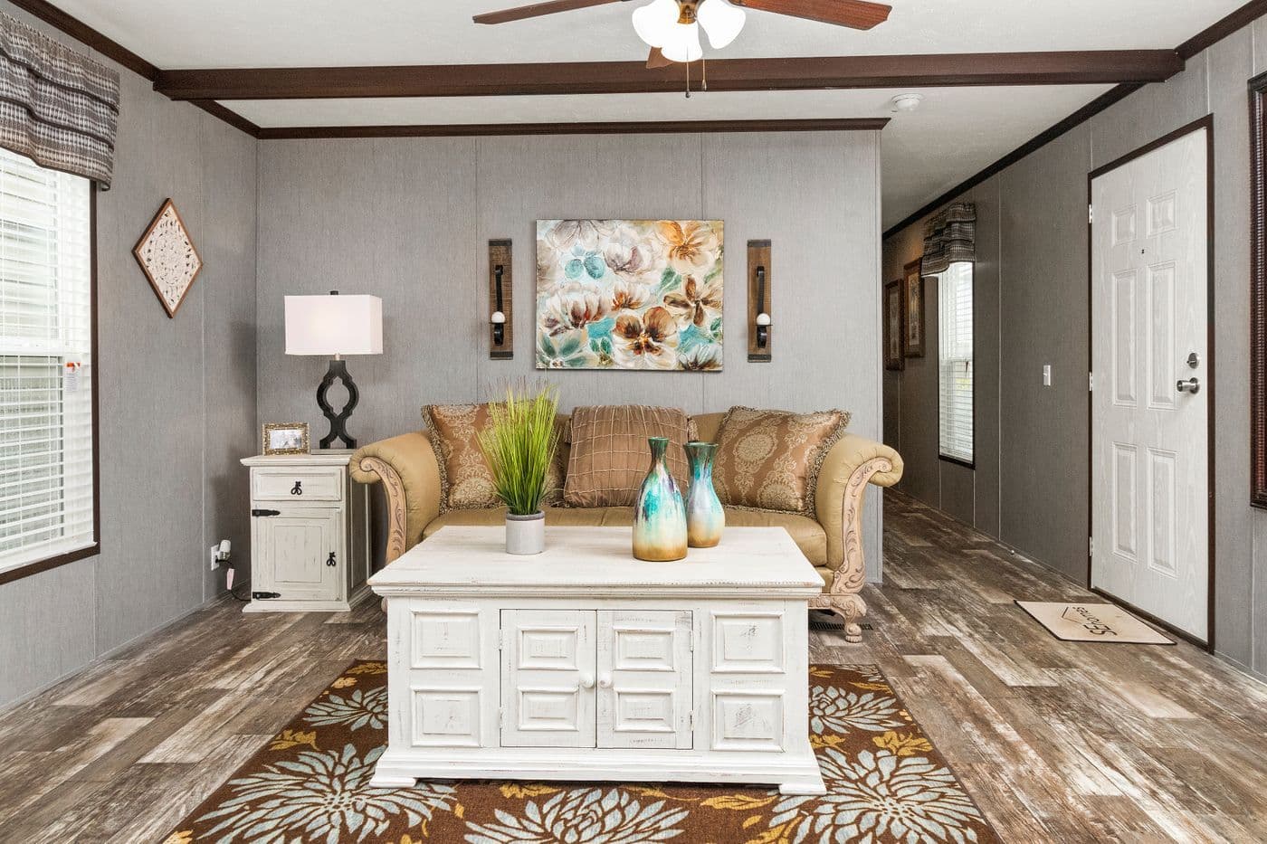 The THE SEASIDE Den. This Manufactured Mobile Home features 3 bedrooms and 2 baths.