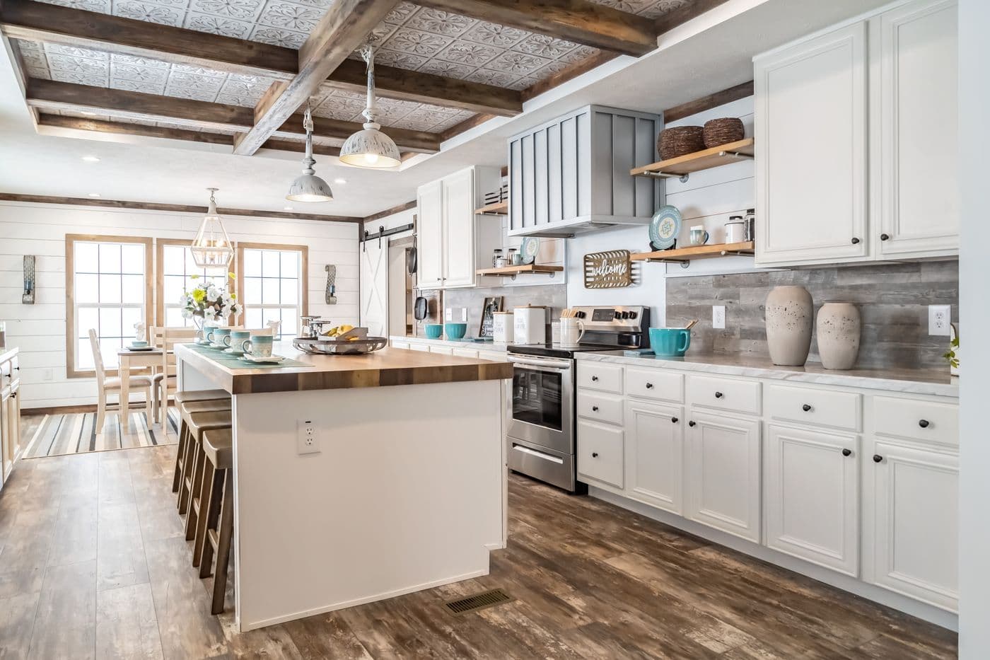 The THE EMMA JEAN Kitchen. This Manufactured Mobile Home features 4 bedrooms and 3 baths.