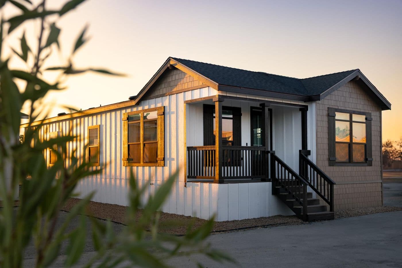 The ELEANOR Exterior. This Modern Manufactured Home features 3 bedrooms and 2 baths and a front porch.