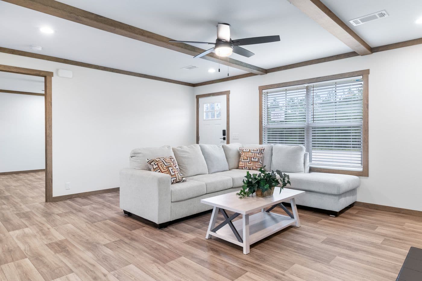 The EMILIE ELITE Exterior. This Manufactured Mobile Home features 3 bedrooms and 2 baths.