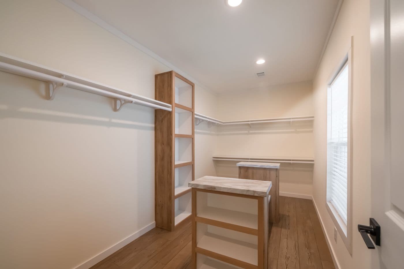 The THE ROCKING CHAIR Exterior. This Manufactured Mobile Home features 3 bedrooms and 2 baths.