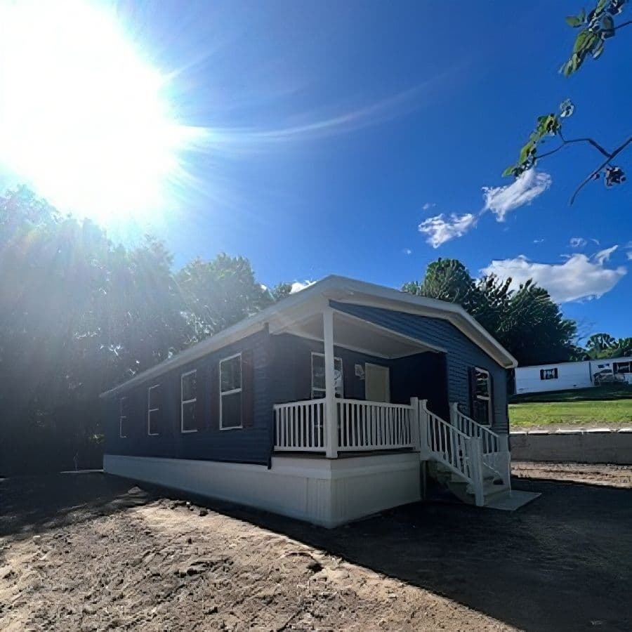 The JADE 40 Exterior. This Manufactured Mobile Home features 2 bedrooms and 2 baths.
