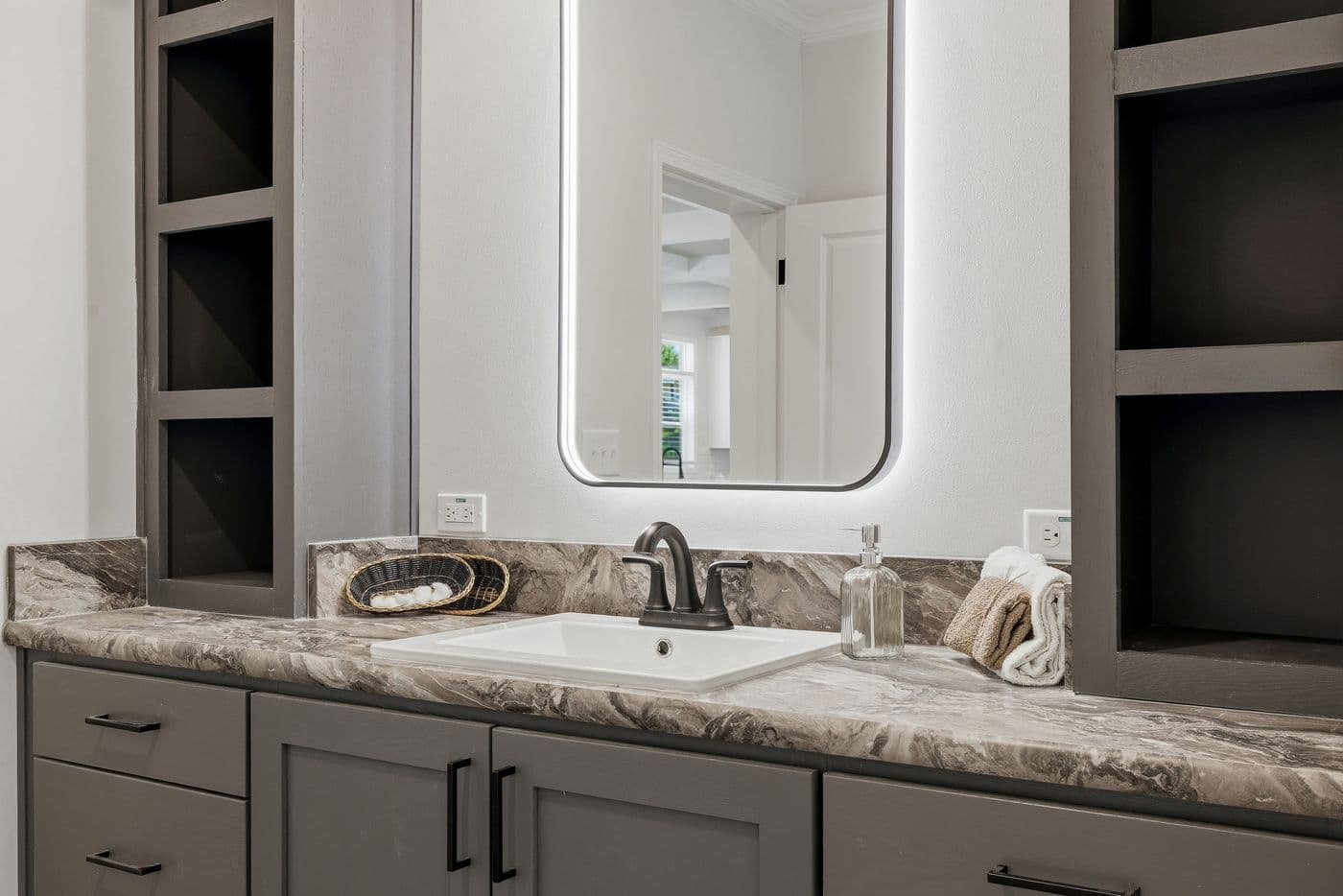 The SUPER 68 ELITE Exterior. This Manufactured Mobile Home features 3 bedrooms and 2 baths.