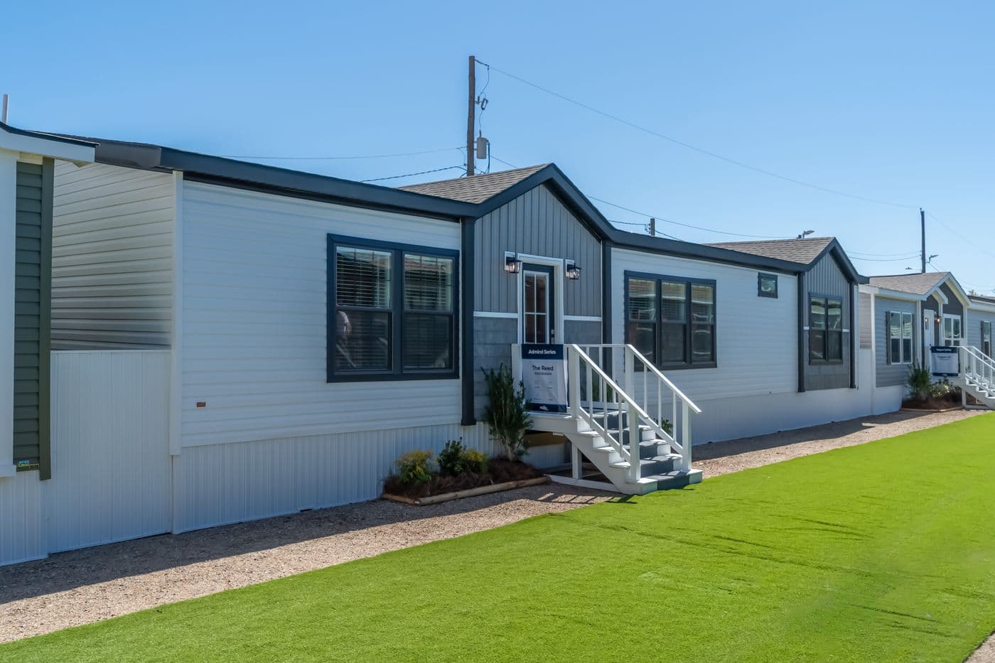 The THE REED Exterior. This Manufactured Mobile Home features 3 bedrooms and 2 baths.
