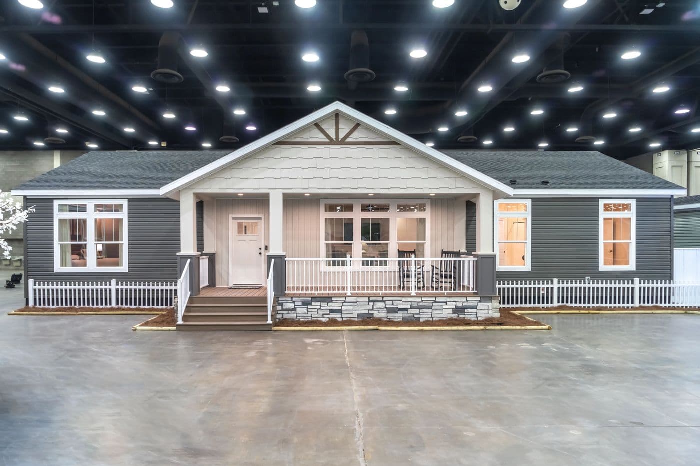 The PARADISE/6430-MS053 SECT Exterior. This Manufactured Mobile Home features 3 bedrooms and 2 baths.