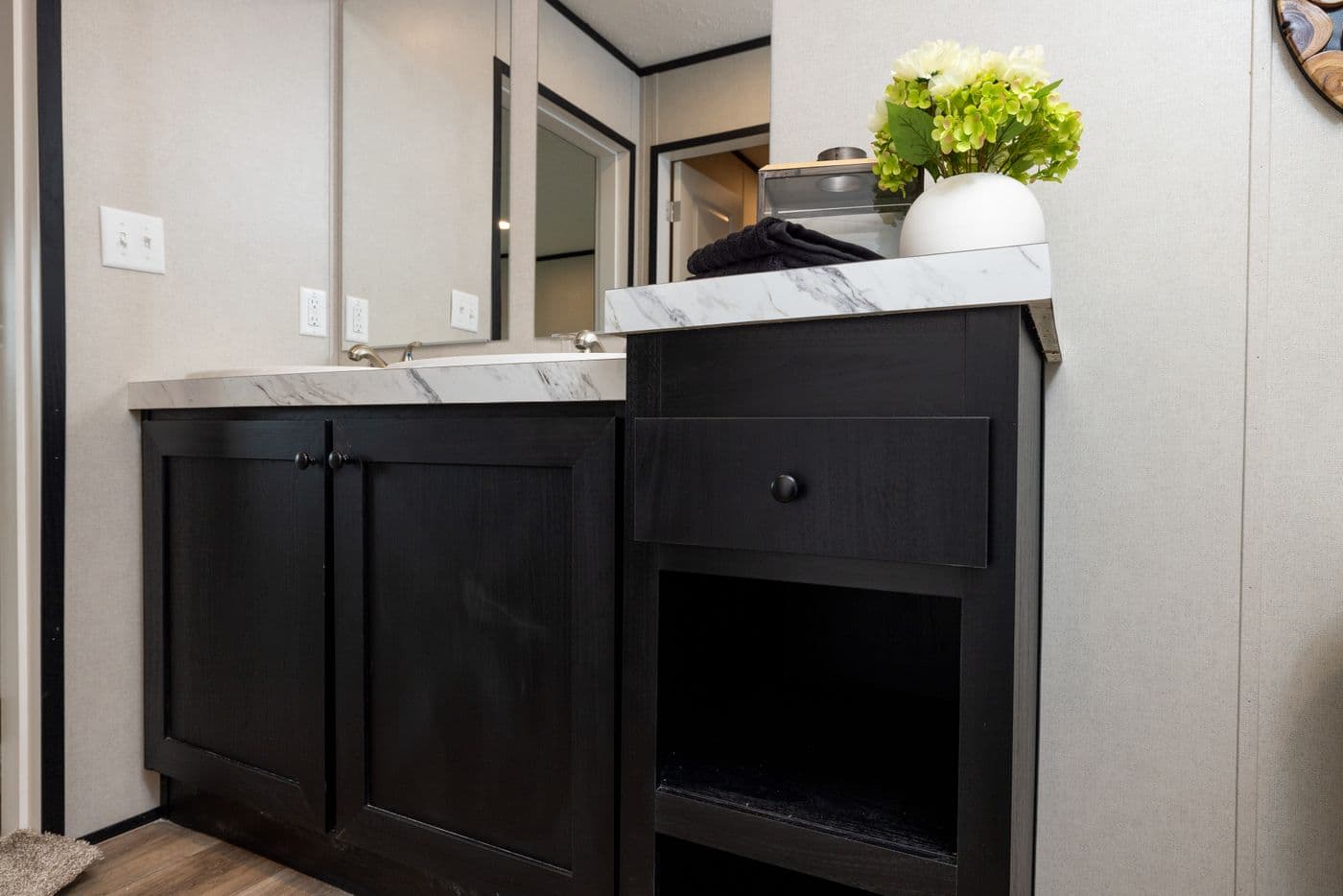 The PLATINUM ANNIVERSARY Exterior. This Manufactured Mobile Home features 3 bedrooms and 2 baths.