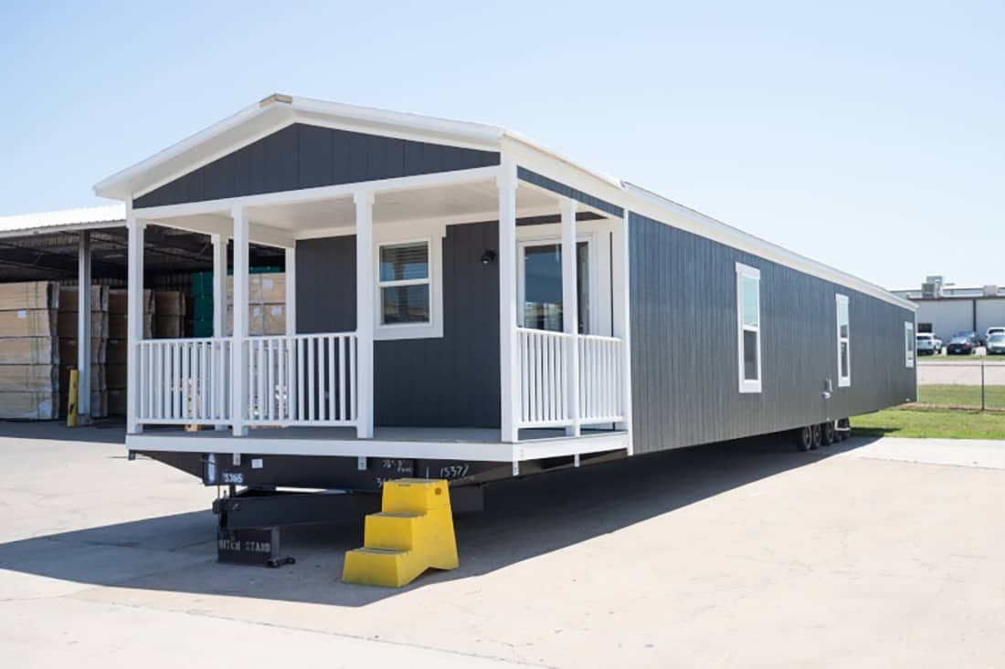 The RETREAT LIVING 16682A Exterior. This Manufactured Mobile Home features 2 bedrooms and 2 baths.