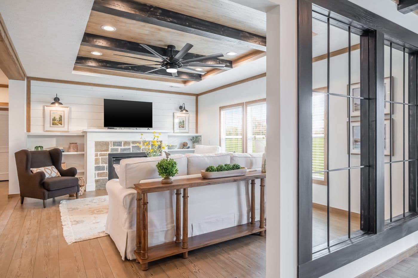 The THE REED Exterior. This Manufactured Mobile Home features 3 bedrooms and 2 baths.