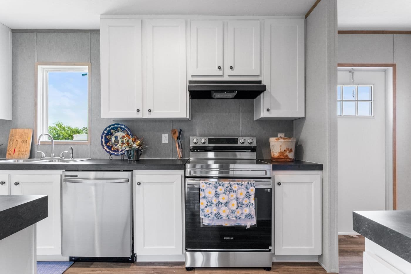 The HAVEN Exterior. This Manufactured Mobile Home features 3 bedrooms and 2 baths.