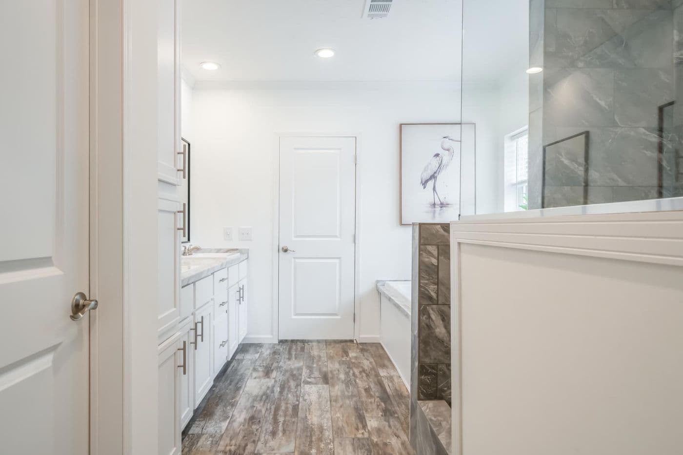 The THE CAROLINA Exterior. This Manufactured Mobile Home features 4 bedrooms and 2 baths.