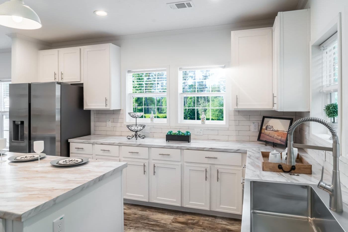 The THE CAROLINA Exterior. This Manufactured Mobile Home features 4 bedrooms and 2 baths.