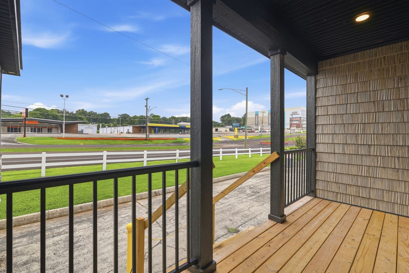 The THE SUMMIT Exterior. This Manufactured Mobile Home features 3 bedrooms and 2 baths.