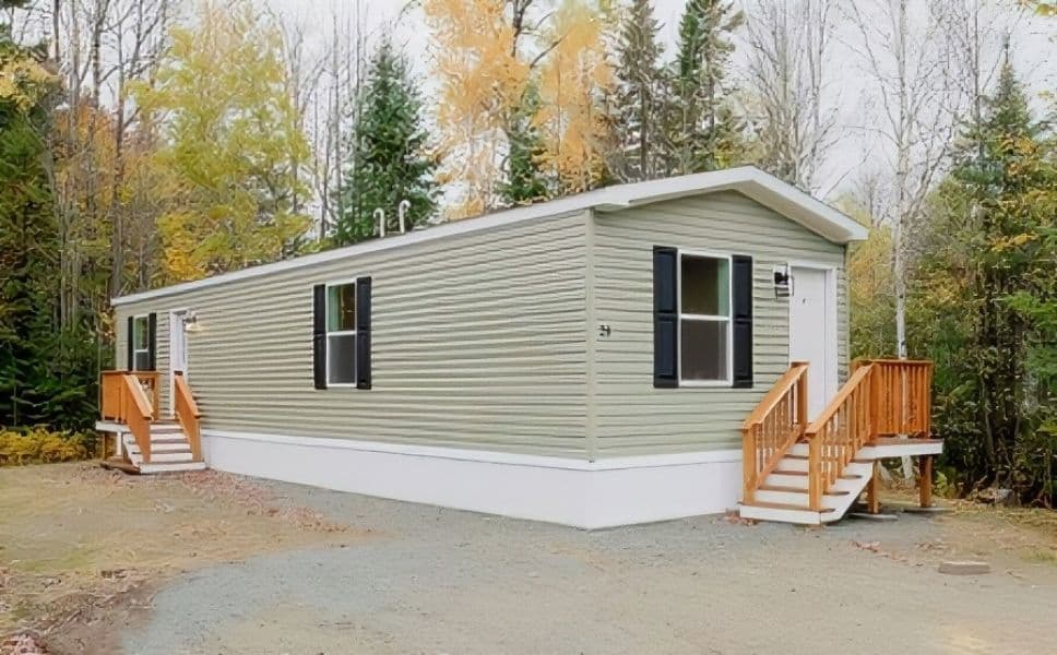 The PERIDOT Exterior. This Manufactured Mobile Home features 2 bedrooms and 1 bath.