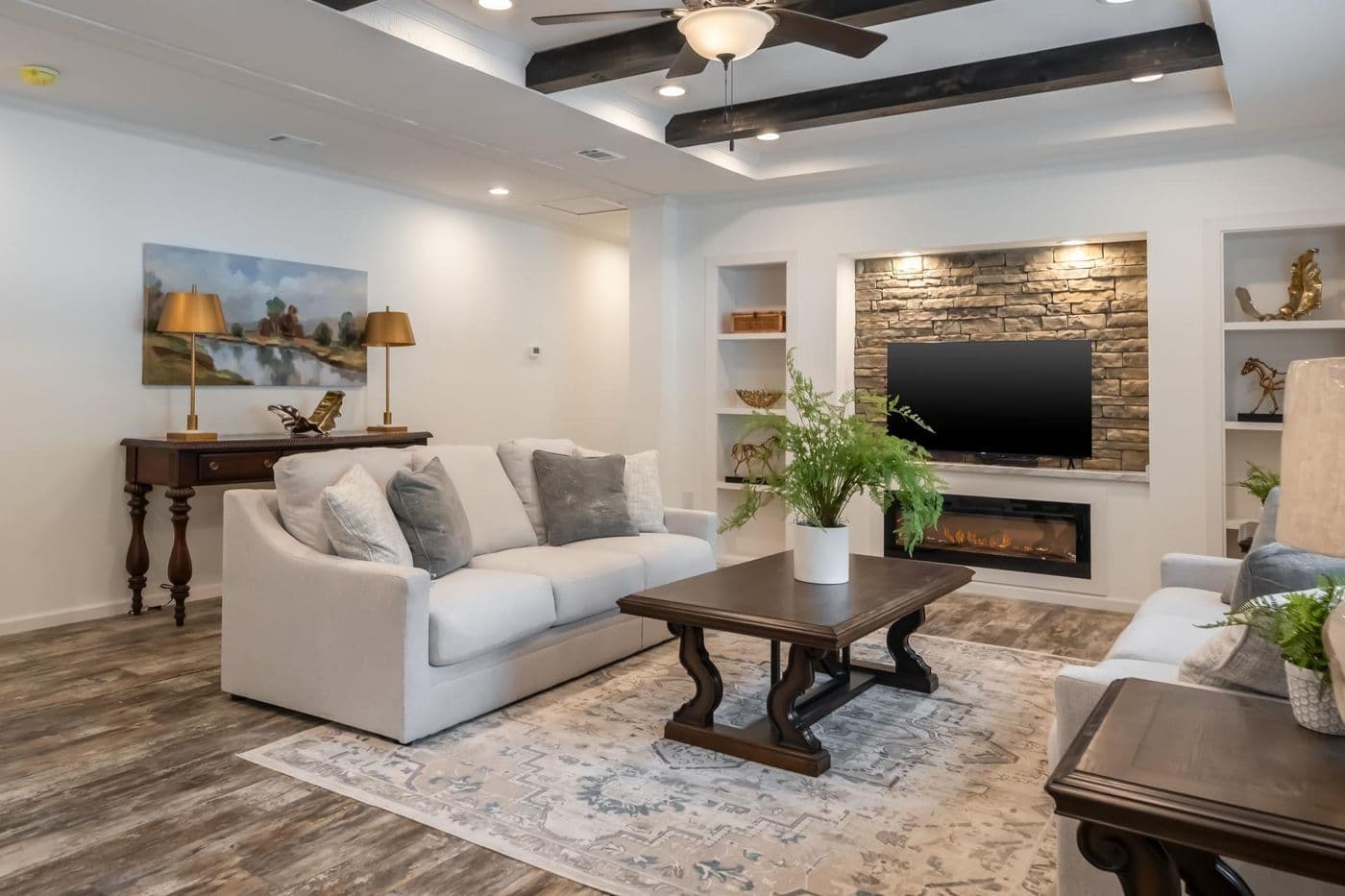 The THE CAROLINA Exterior. This Manufactured Mobile Home features 4 bedrooms and 2 baths.