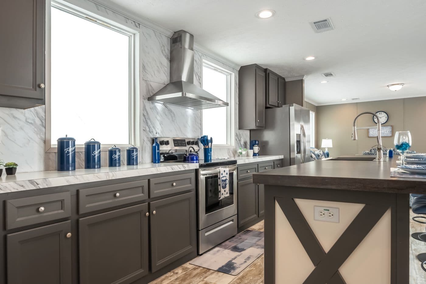 The MAJOR Kitchen. This Manufactured Mobile Home features 3 bedrooms and 2 baths.