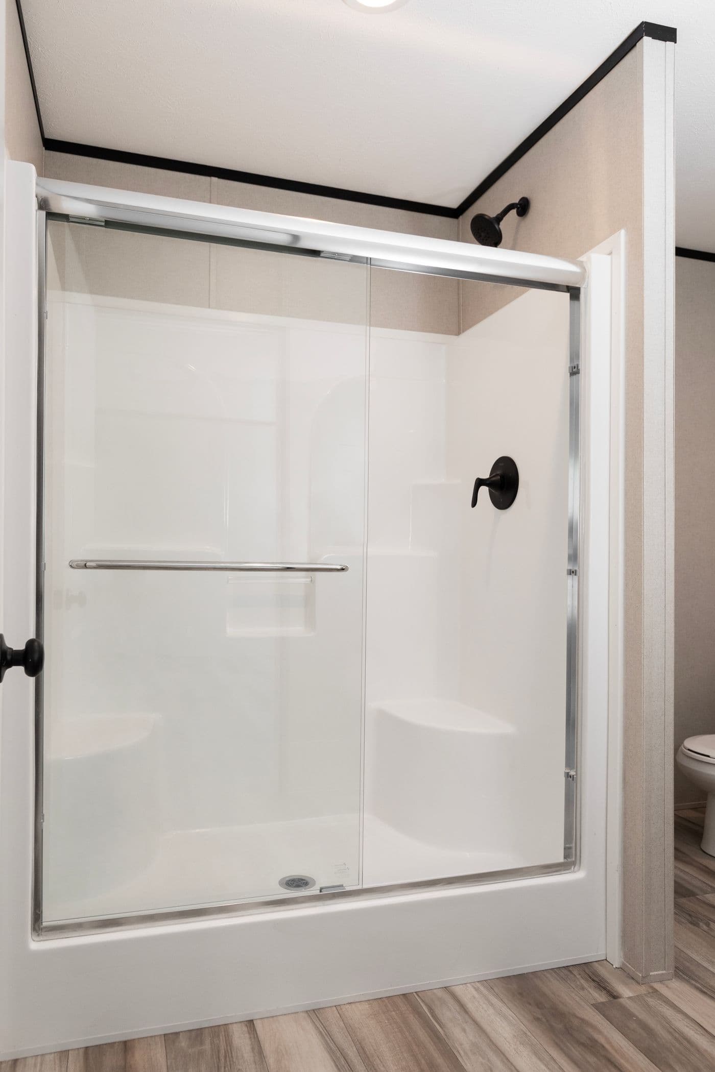 The THE FUJI Primary Bathroom. This Manufactured Mobile Home features 3 bedrooms and 2 baths.