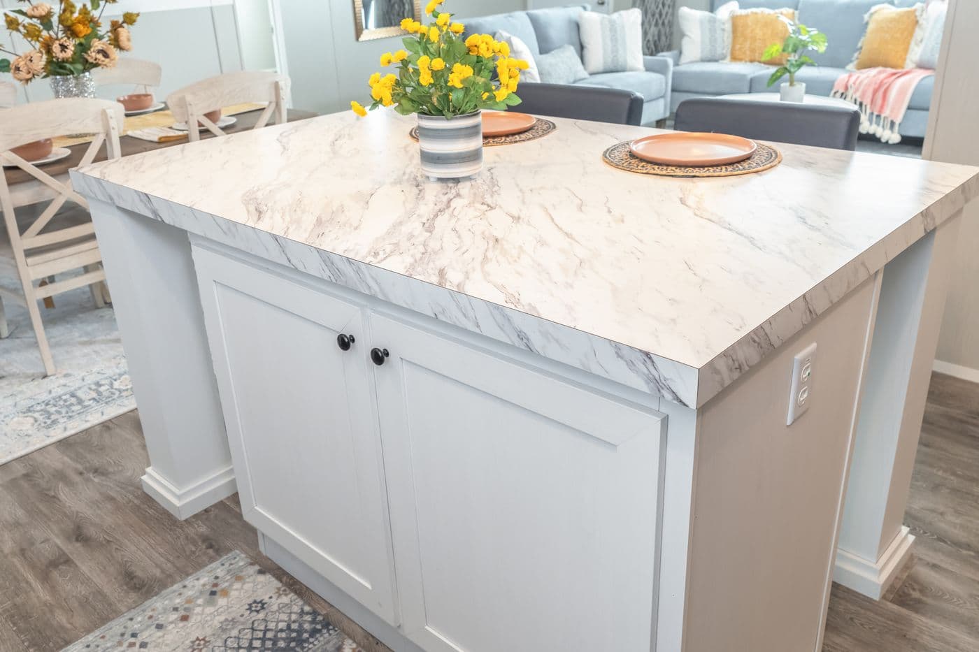The TRADITION 48 Kitchen. This Manufactured Mobile Home features 3 bedrooms and 2 baths.
