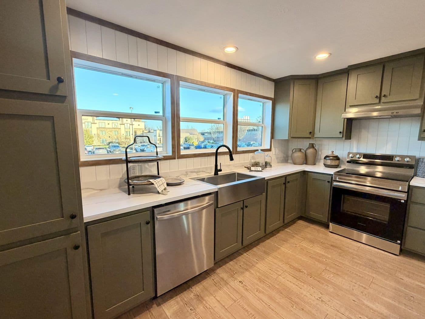 The BERYL Kitchen. This Manufactured Mobile Home features 3 bedrooms and 2 baths.
