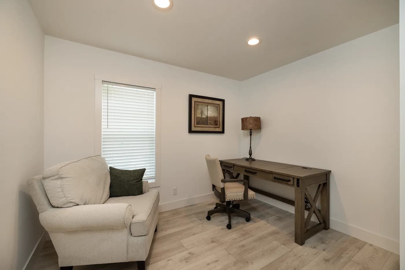 The RAMSEY 217-1 Flex. This Manufactured Mobile Home features 3 bedrooms and 2 baths.