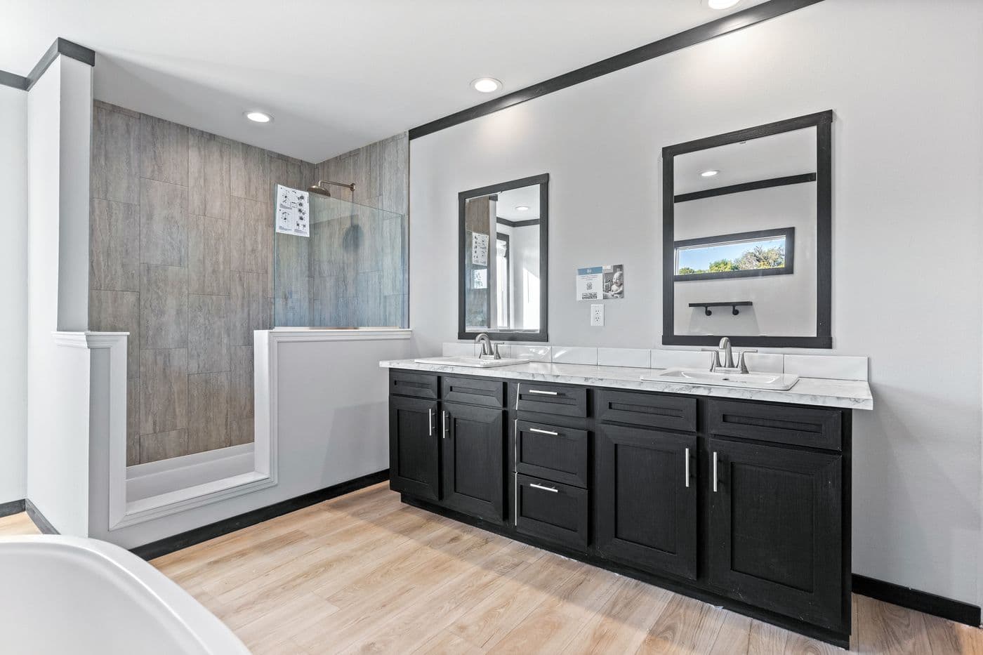 The THE SIERRA Primary Bathroom. This Manufactured Mobile Home features 4 bedrooms and 2 baths.
