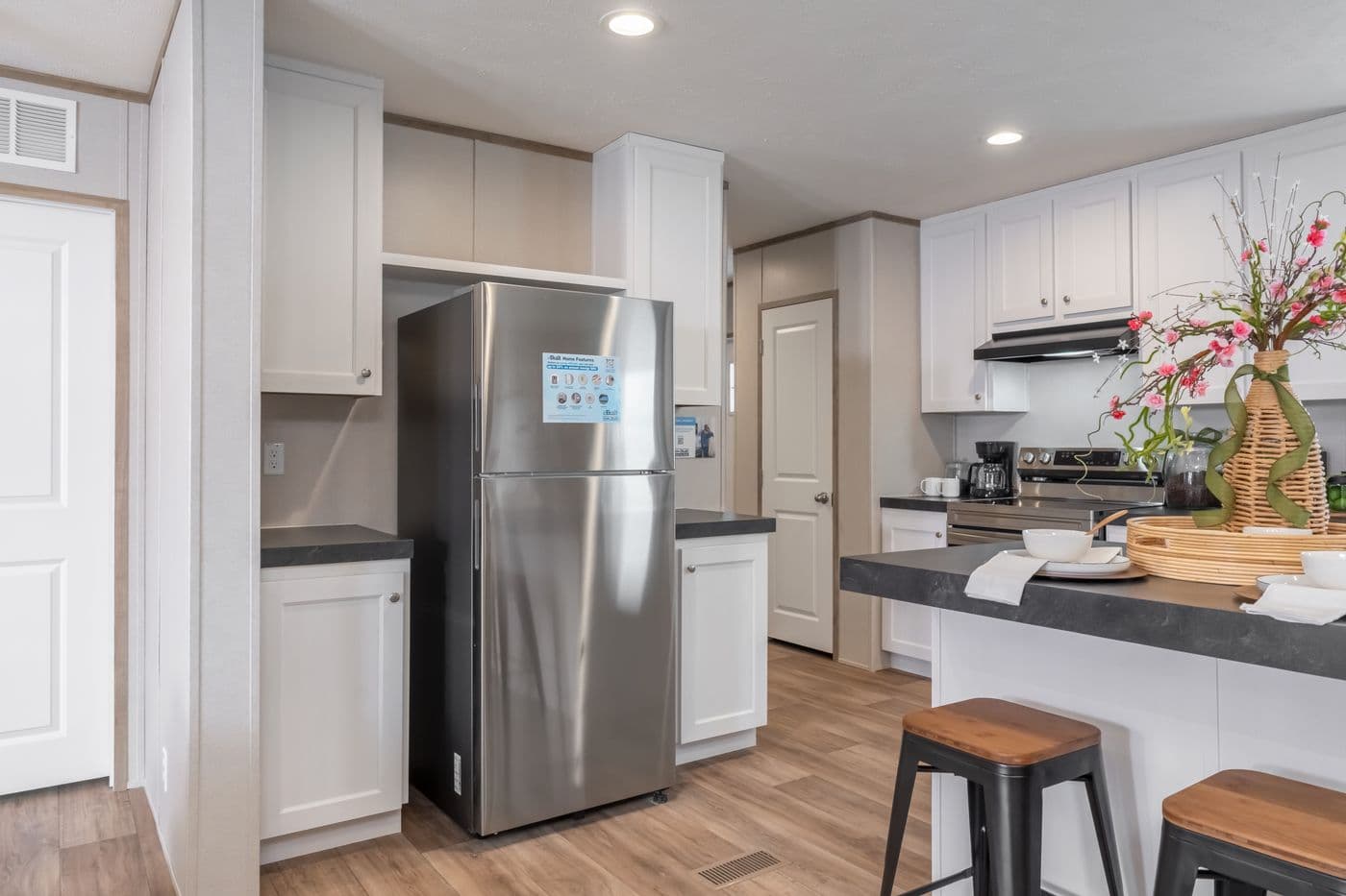 The VISTA Kitchen. This Manufactured Mobile Home features 3 bedrooms and 2 baths.