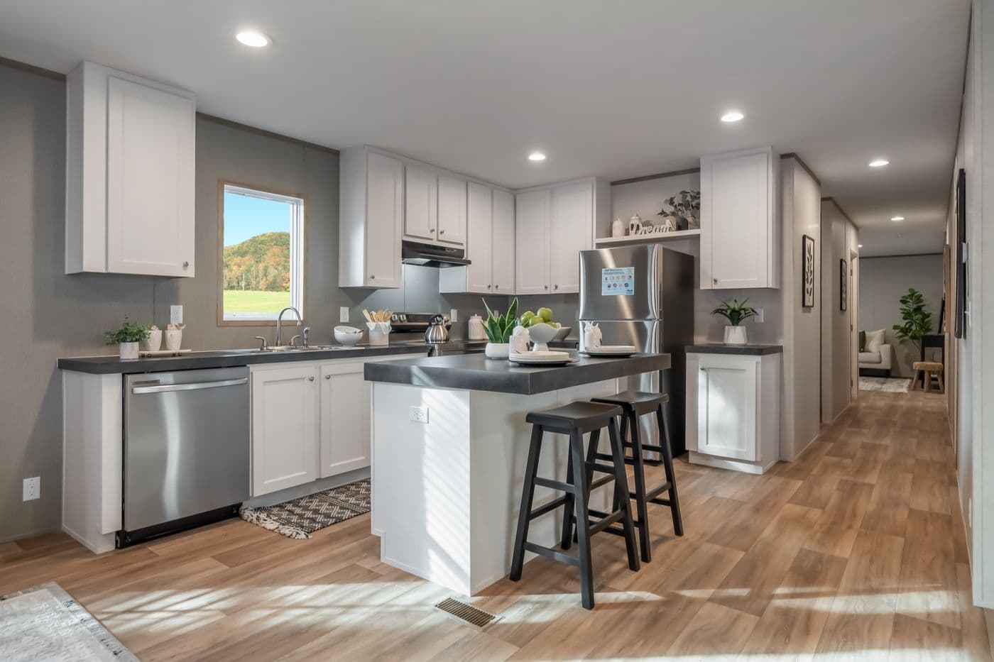 The ECLIPSE Kitchen. This Manufactured Mobile Home features 4 bedrooms and 2 baths.