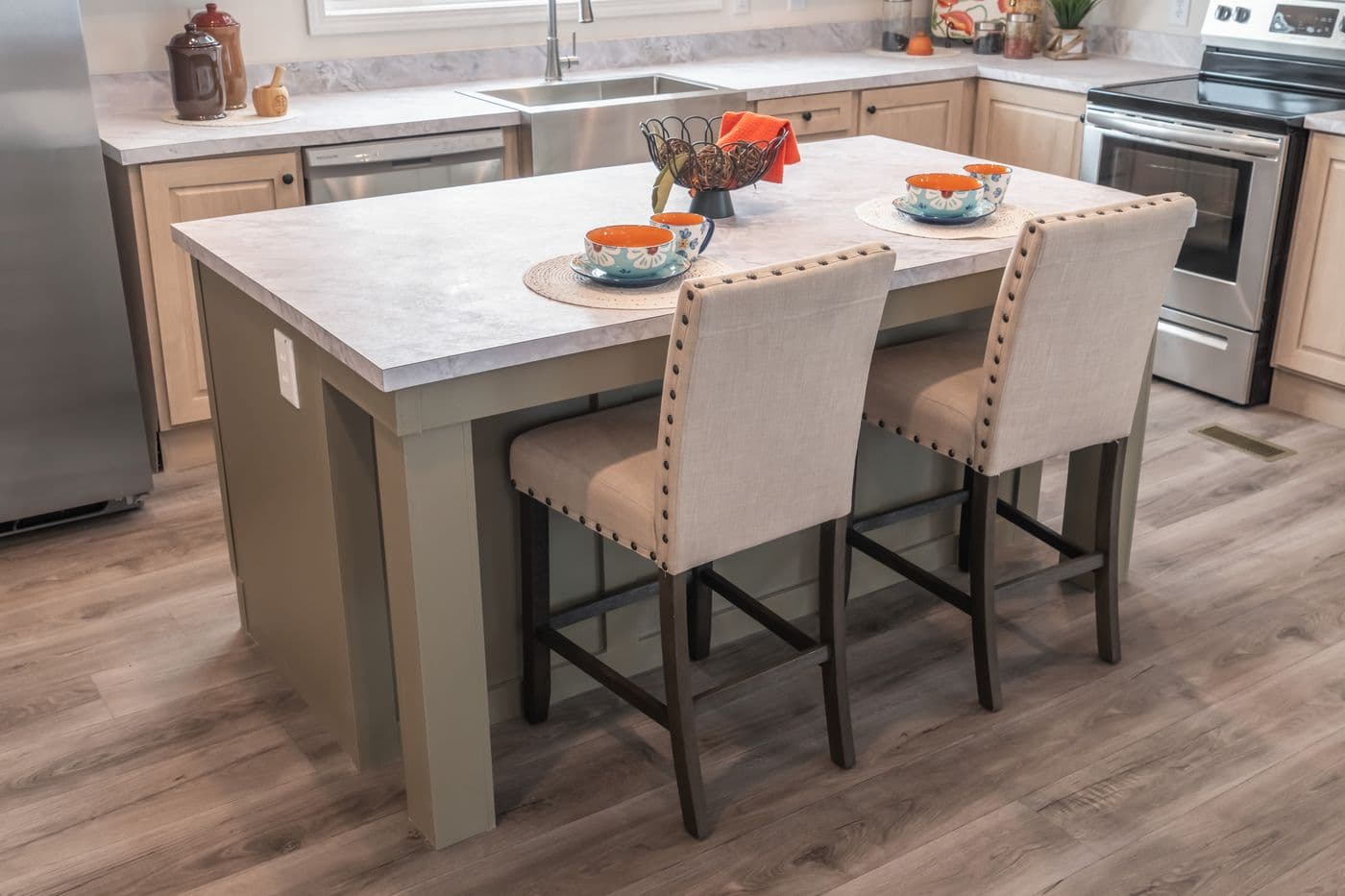 The 4220 "ATLANTIC" 7228 Kitchen. This Manufactured Mobile Home features 3 bedrooms and 2 baths.