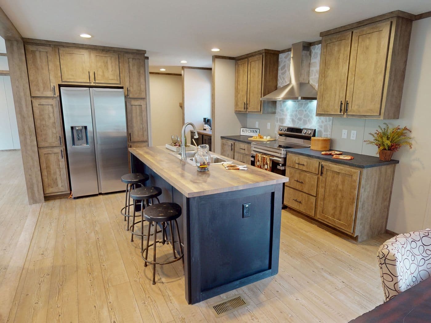 The BOONE Kitchen. This Manufactured Mobile Home features 4 bedrooms and 2 baths.