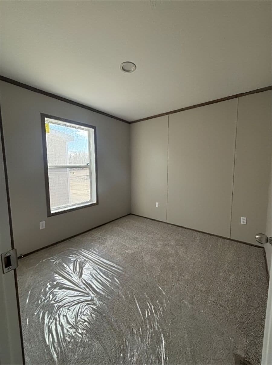 The APATITE 44 Bedroom. This Manufactured Mobile Home features 3 bedrooms and 2 baths.