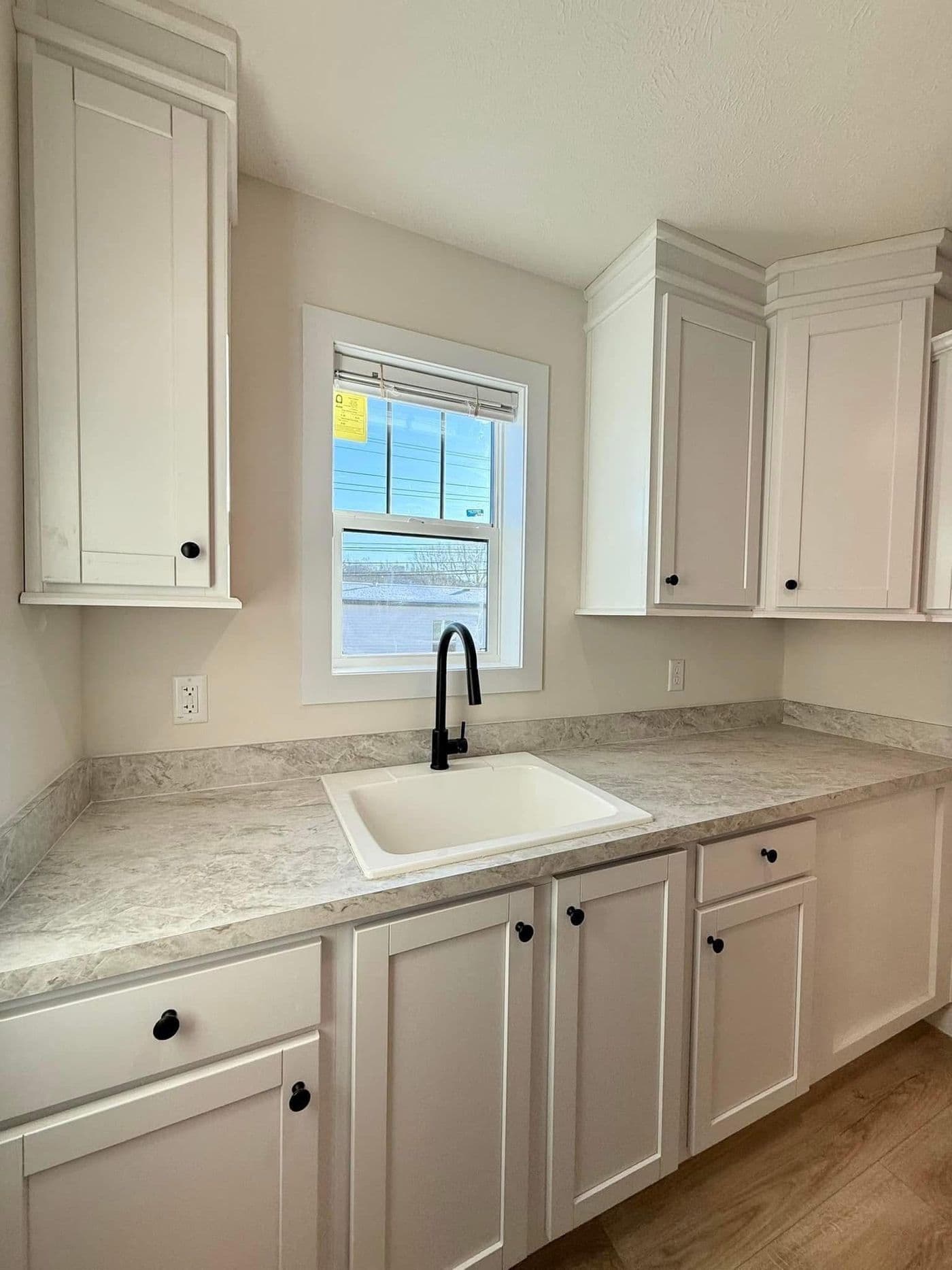 The TOMPKINS BLVD/6428-MS029-1 SEC Utility Room. This Manufactured Mobile Home features 3 bedrooms and 2 baths.