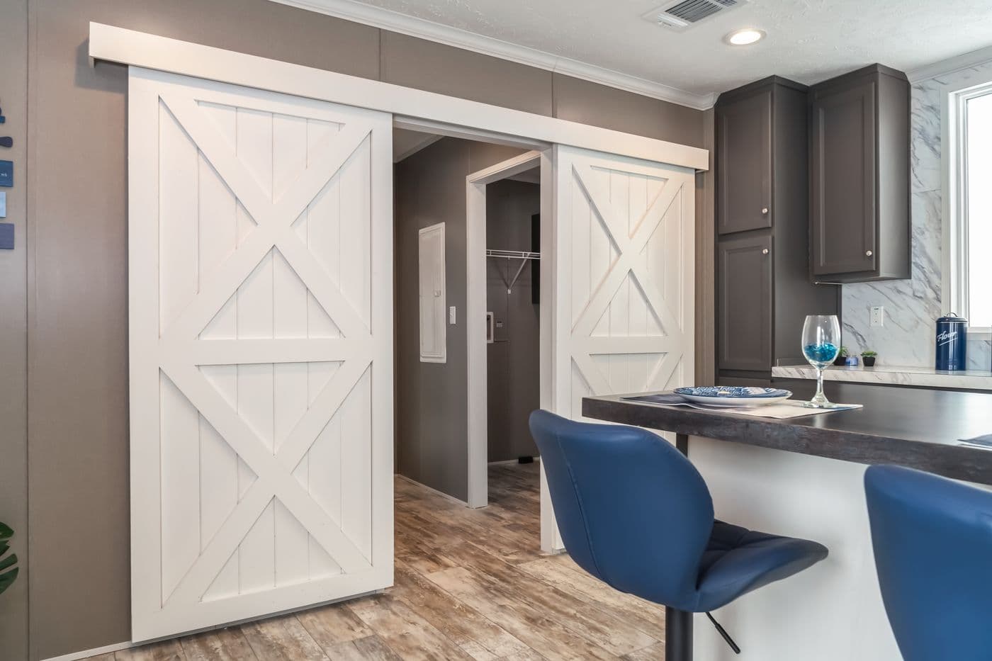 The MAJOR Kitchen. This Manufactured Mobile Home features 3 bedrooms and 2 baths.