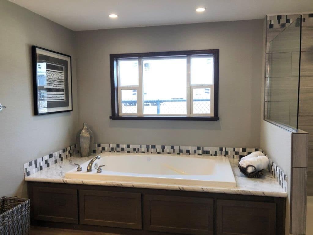 The LEGEND 572-1 MOD Primary Bathroom. This Modular Home features 3 bedrooms and 2 baths.