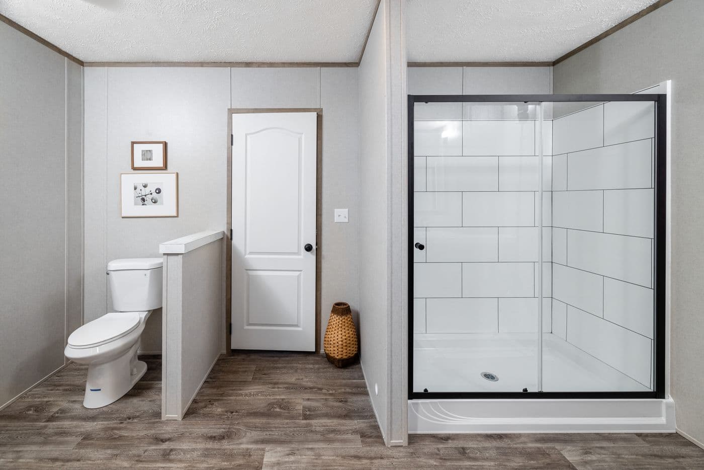 The STERLING ANNIVERSARY Primary Bathroom. This Manufactured Mobile Home features 3 bedrooms and 2 baths.