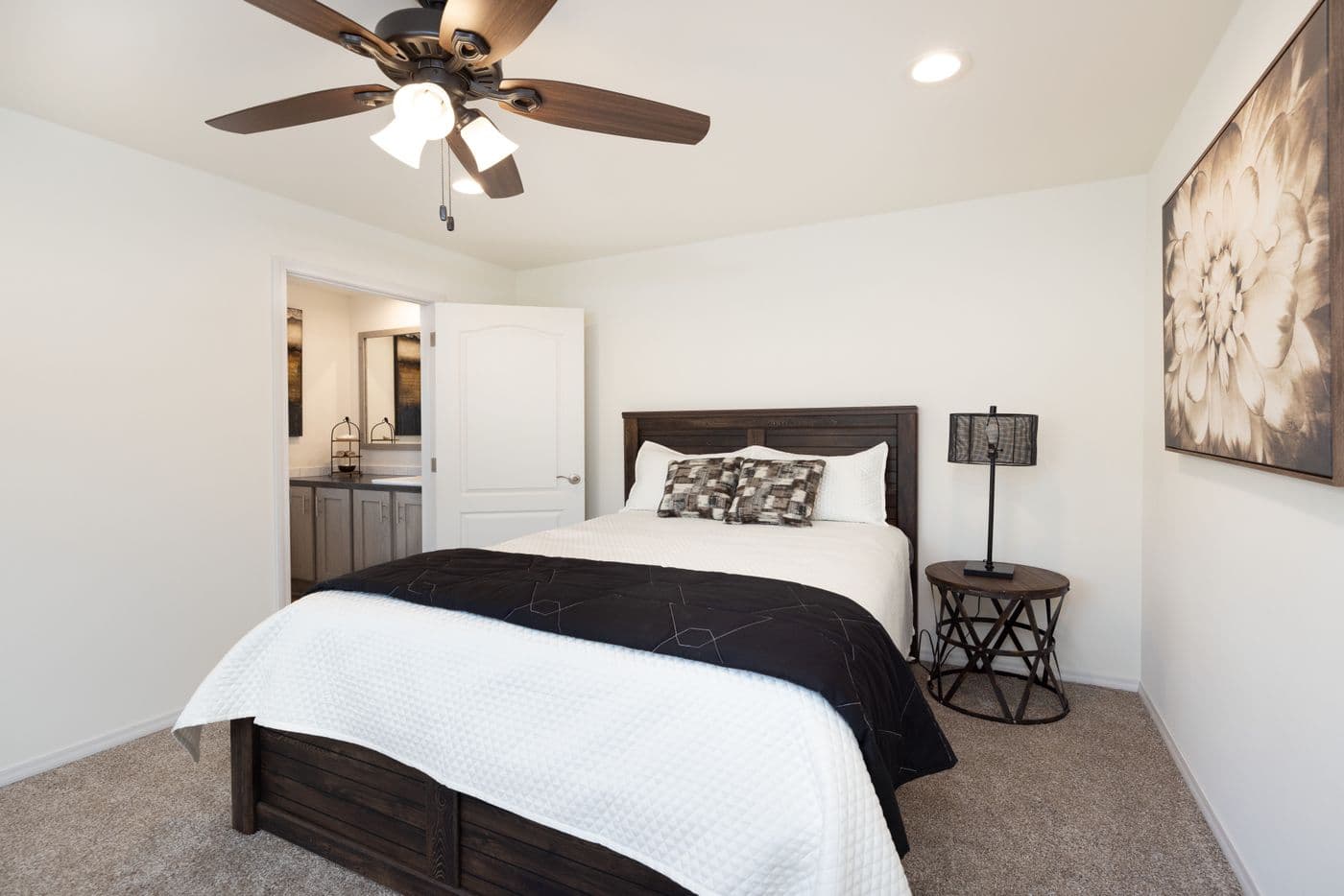 The RAMSEY 216-2 Primary Bedroom. This Manufactured Mobile Home features 3 bedrooms and 2 baths.
