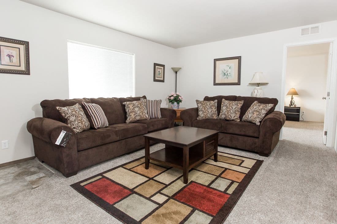 The 2015 COLUMBIA RIVER (NEW) Family Room. This Manufactured Mobile Home features 3 bedrooms and 2 baths.