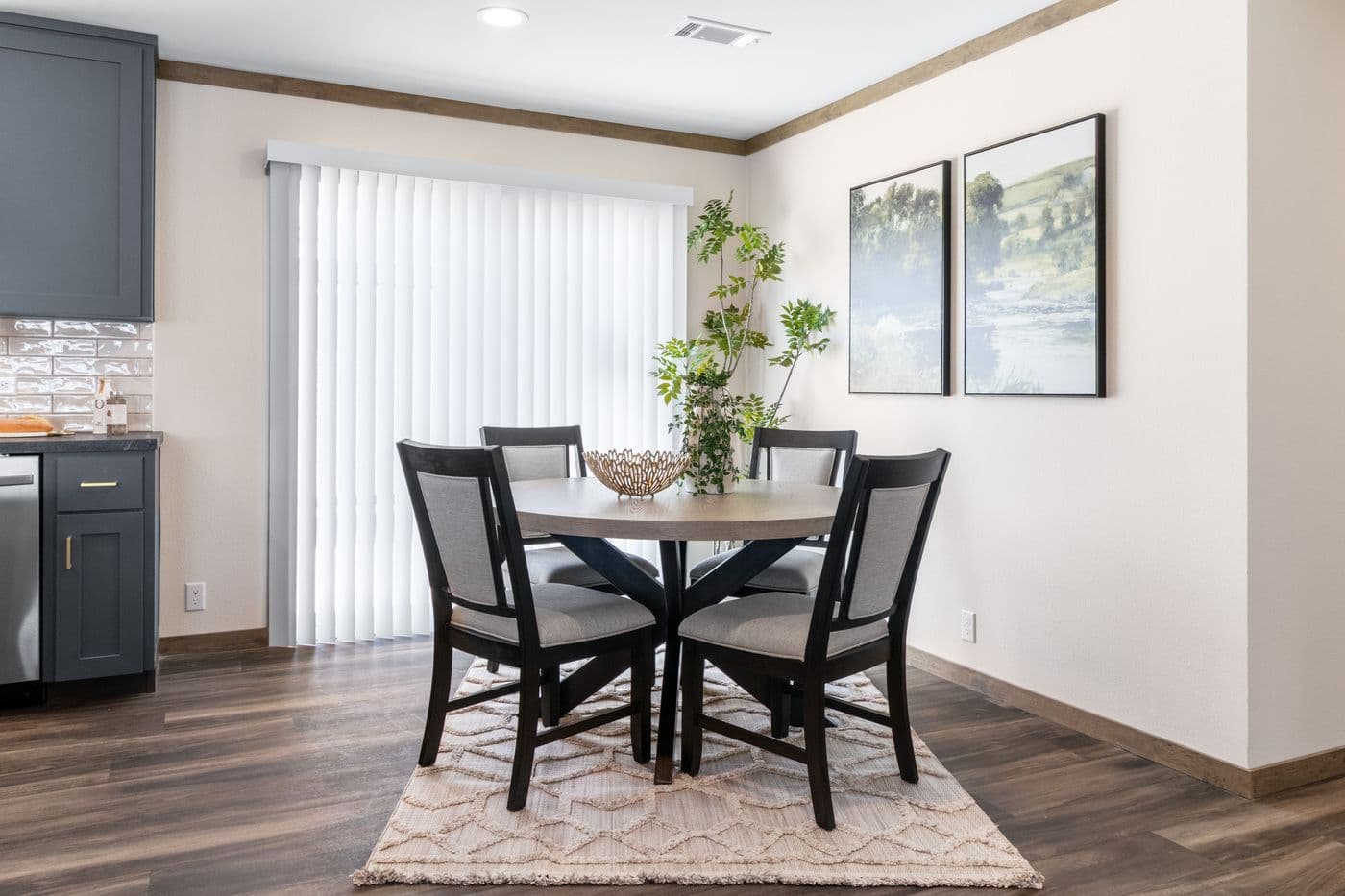 The FARM 4 FLEX Dining Room. This Manufactured Mobile Home features 4 bedrooms and 3 baths.