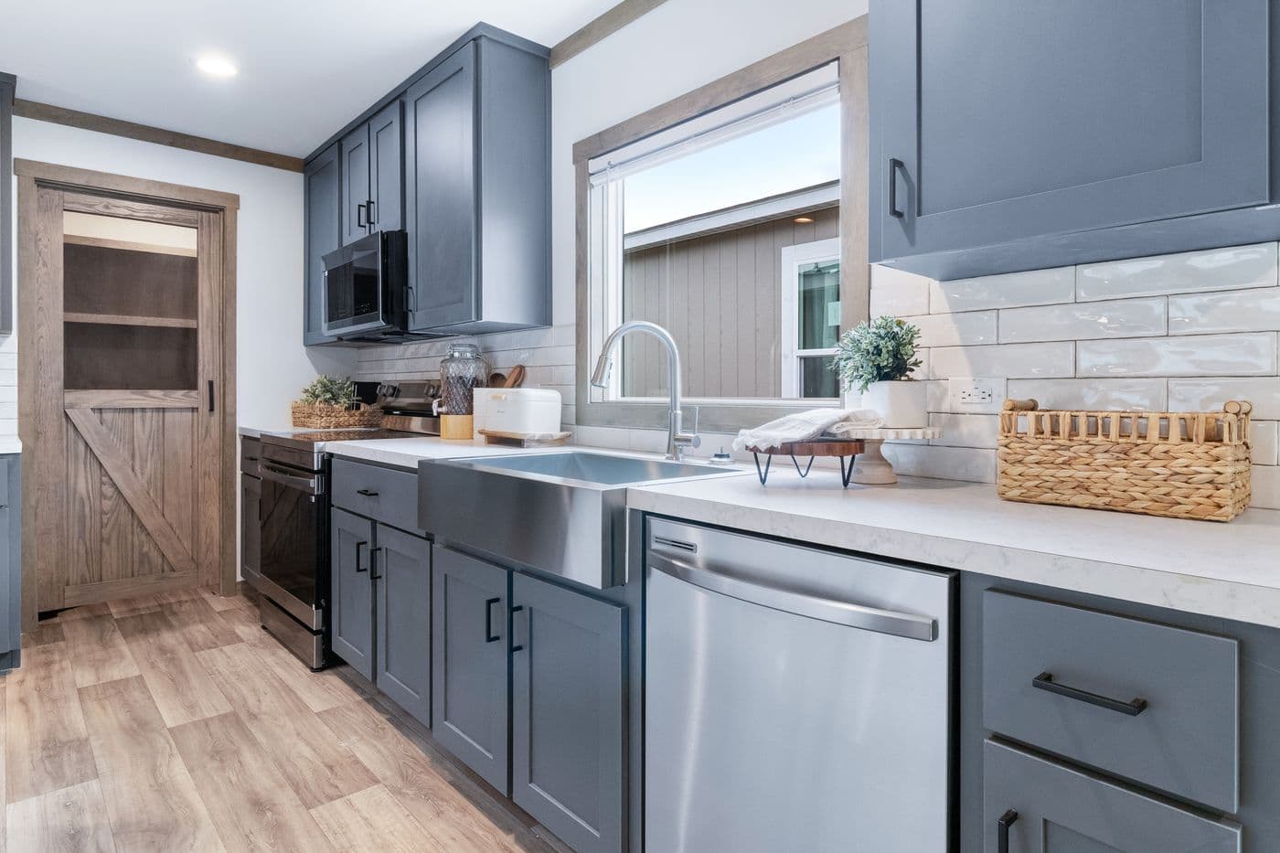 The FARM 3 FLEX Kitchen. This Manufactured Mobile Home features 3 bedrooms and 2 baths.