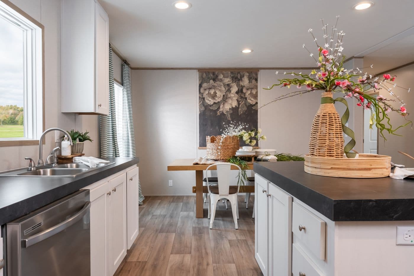 The VISTA Kitchen. This Manufactured Mobile Home features 3 bedrooms and 2 baths.