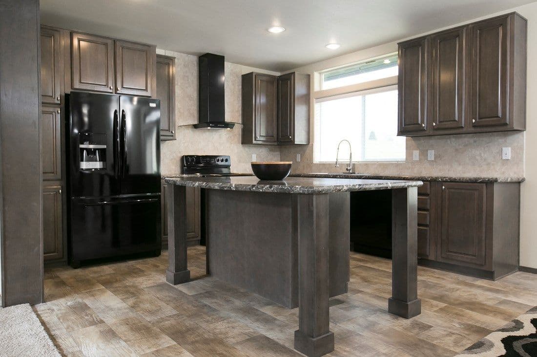 The 2023 COLUMBIA RIVER (NEW) Kitchen. This Manufactured Mobile Home features 3 bedrooms and 2 baths.