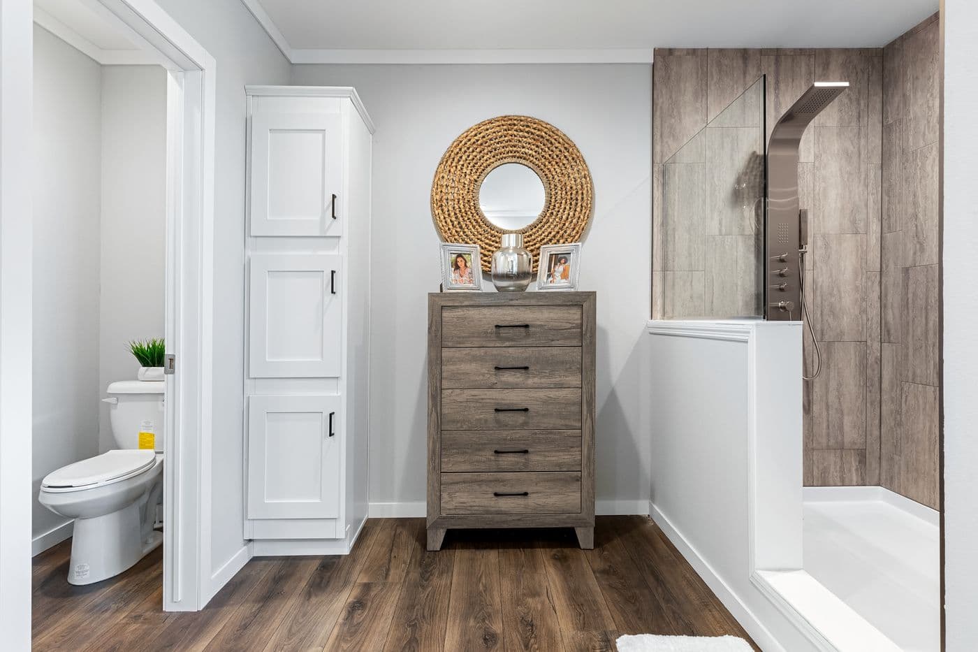 The THE MONTERREY Primary Bathroom. This Manufactured Mobile Home features 4 bedrooms and 3 baths.