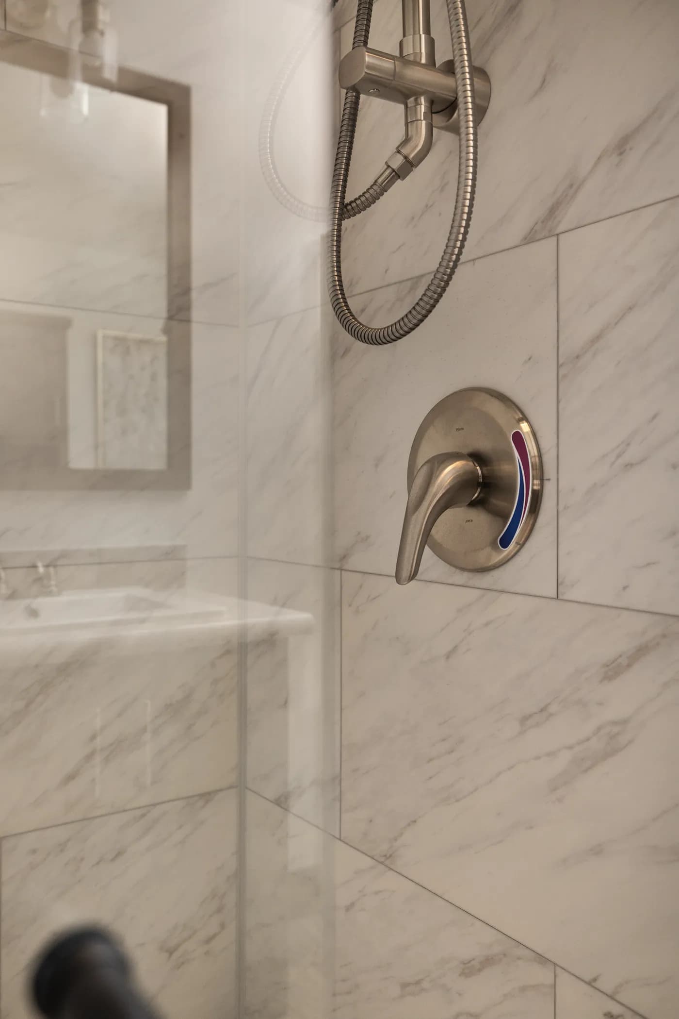 The LEGEND 78 Primary Bathroom. This Manufactured Mobile Home features 3 bedrooms and 2 baths.