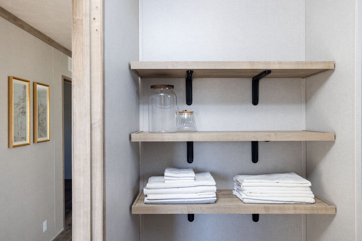 The STERLING ANNIVERSARY Guest Bathroom. This Manufactured Mobile Home features 3 bedrooms and 2 baths.