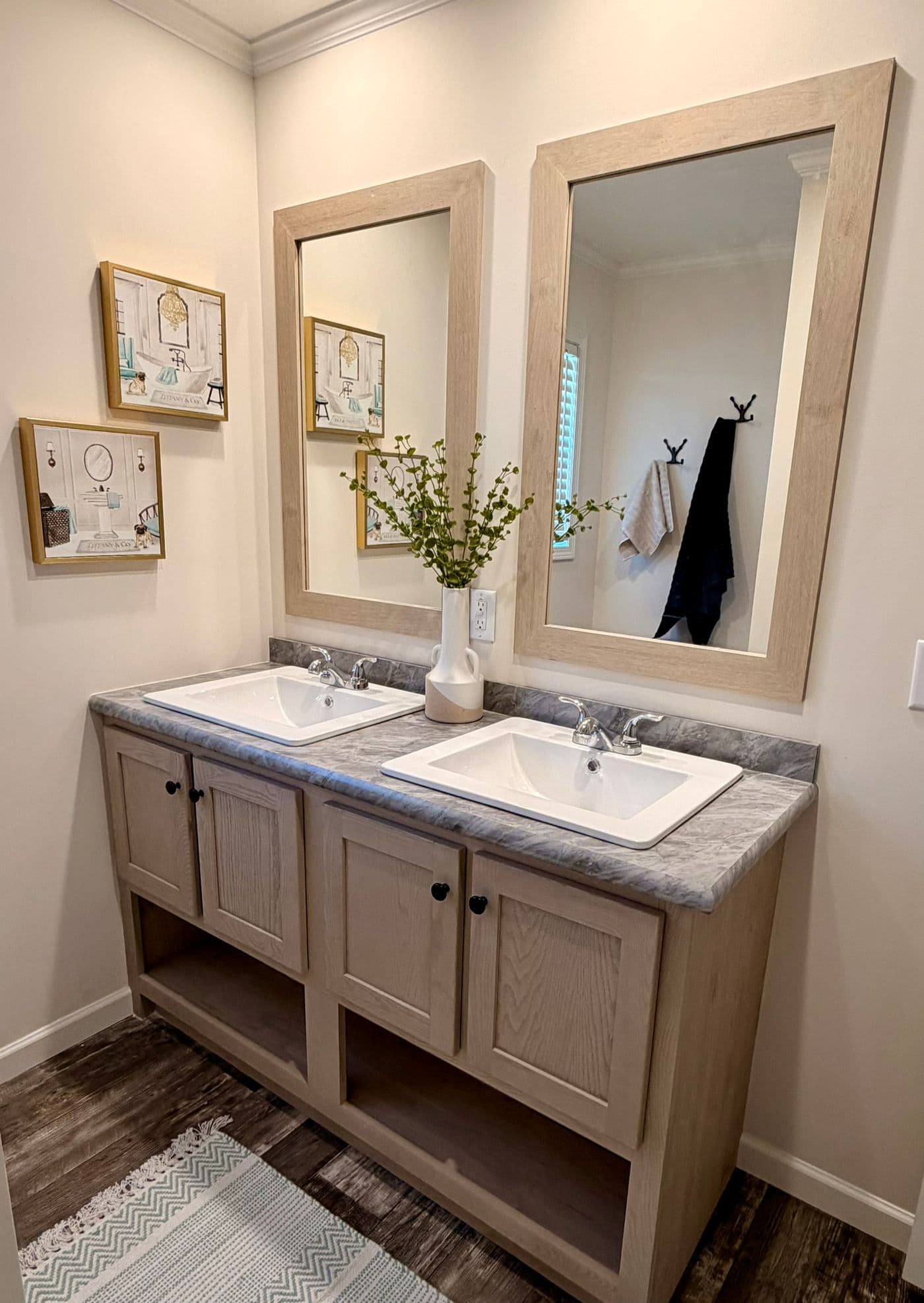 The TOURMALINE 7628-649 Guest Bathroom. This Manufactured Mobile Home features 4 bedrooms and 2 baths.