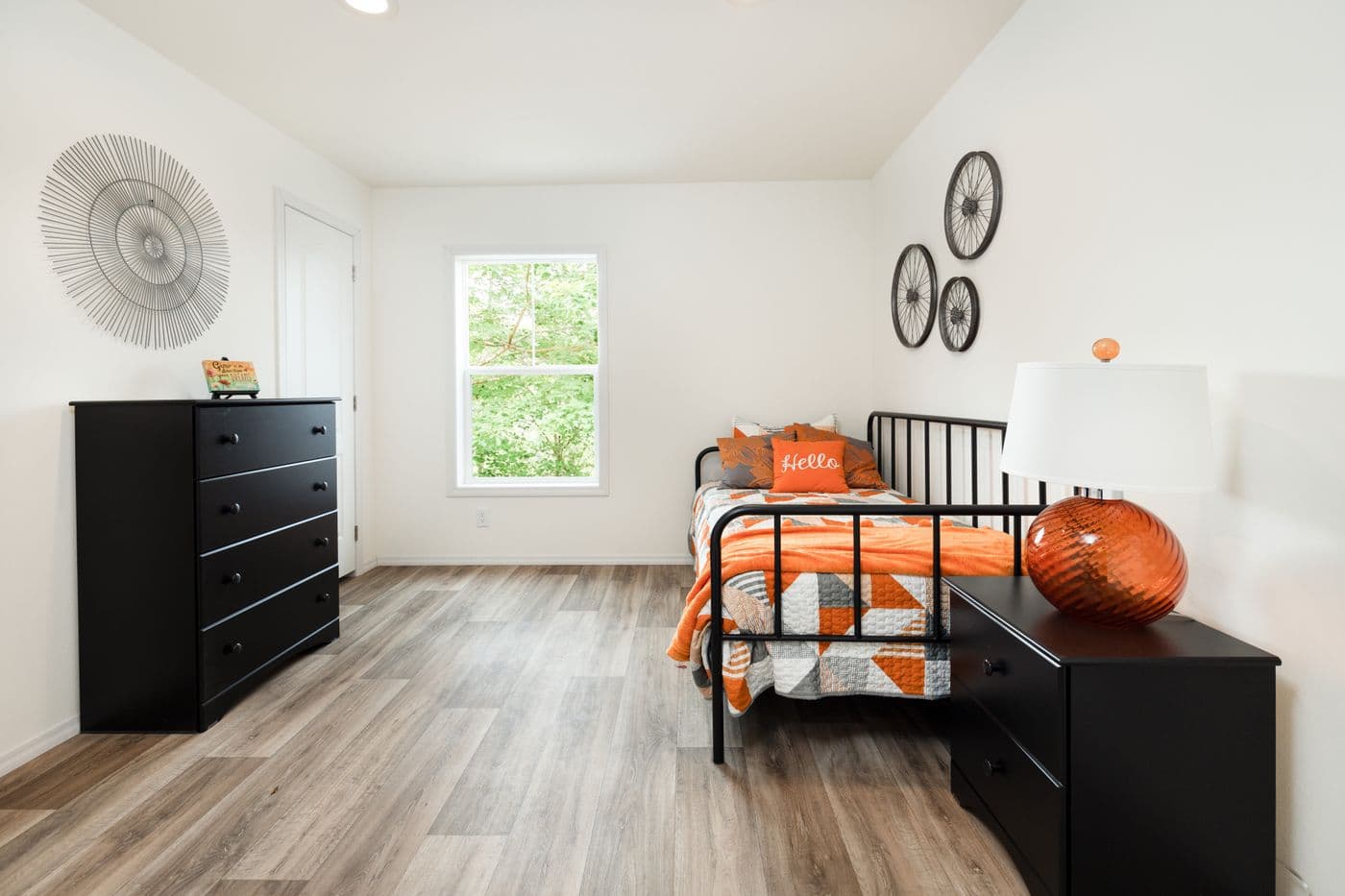 The RAMSEY 216-2 Guest Bedroom. This Manufactured Mobile Home features 3 bedrooms and 2 baths.