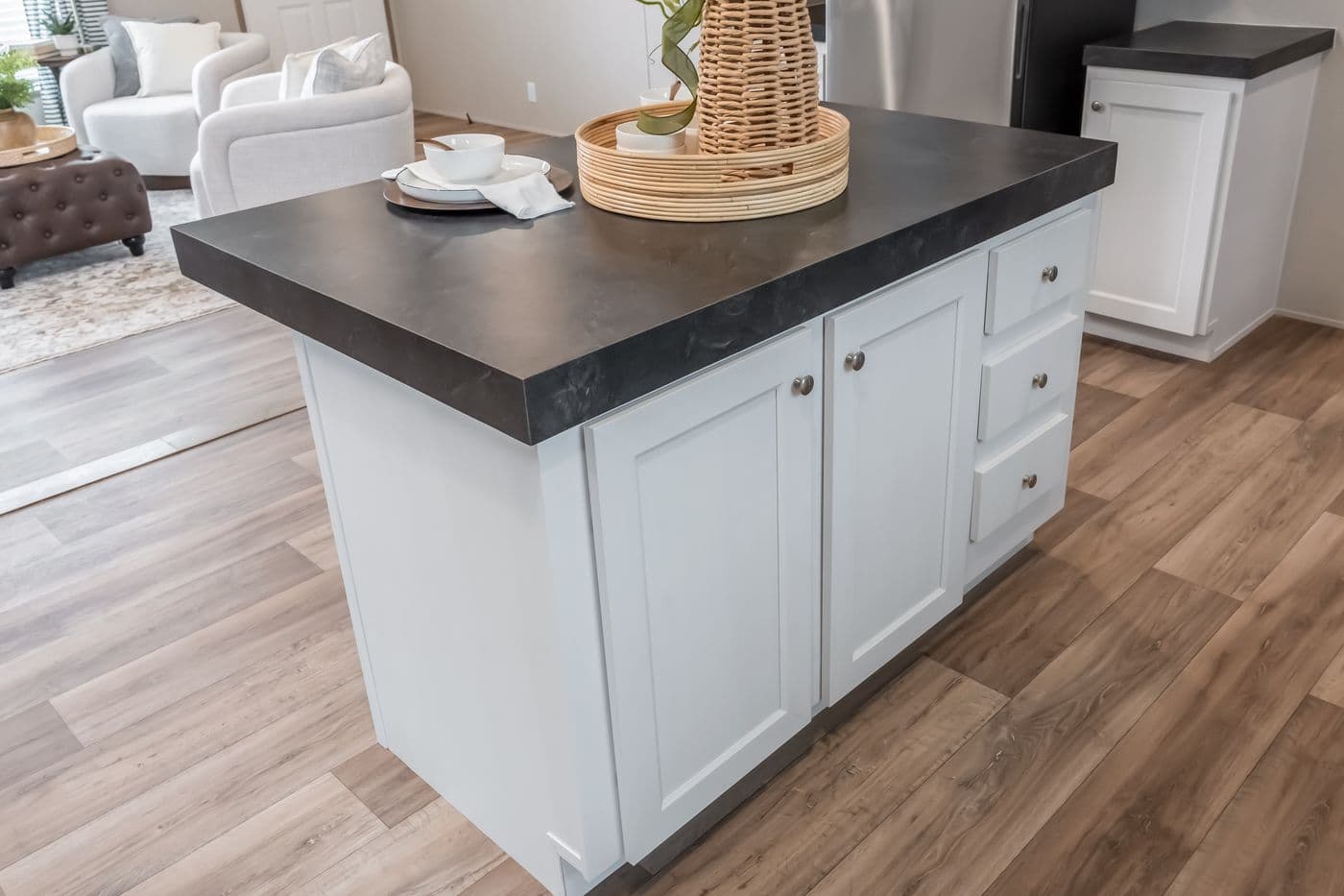 The VISTA Kitchen. This Manufactured Mobile Home features 3 bedrooms and 2 baths.