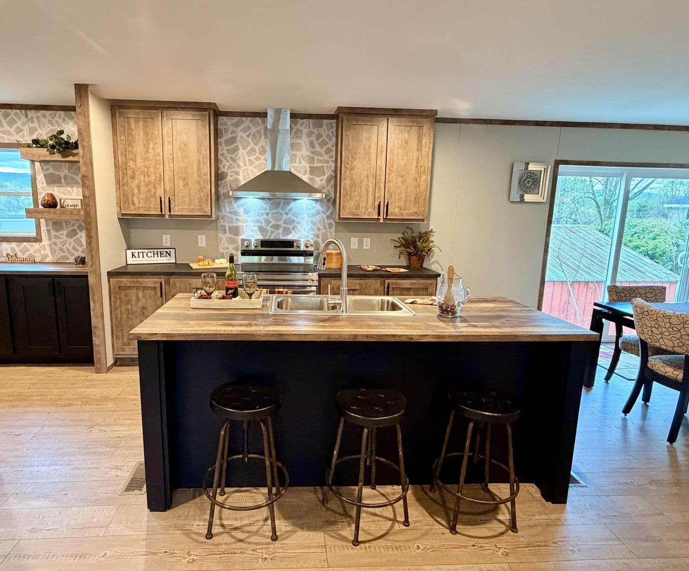 The BOONE Kitchen. This Manufactured Mobile Home features 4 bedrooms and 2 baths.