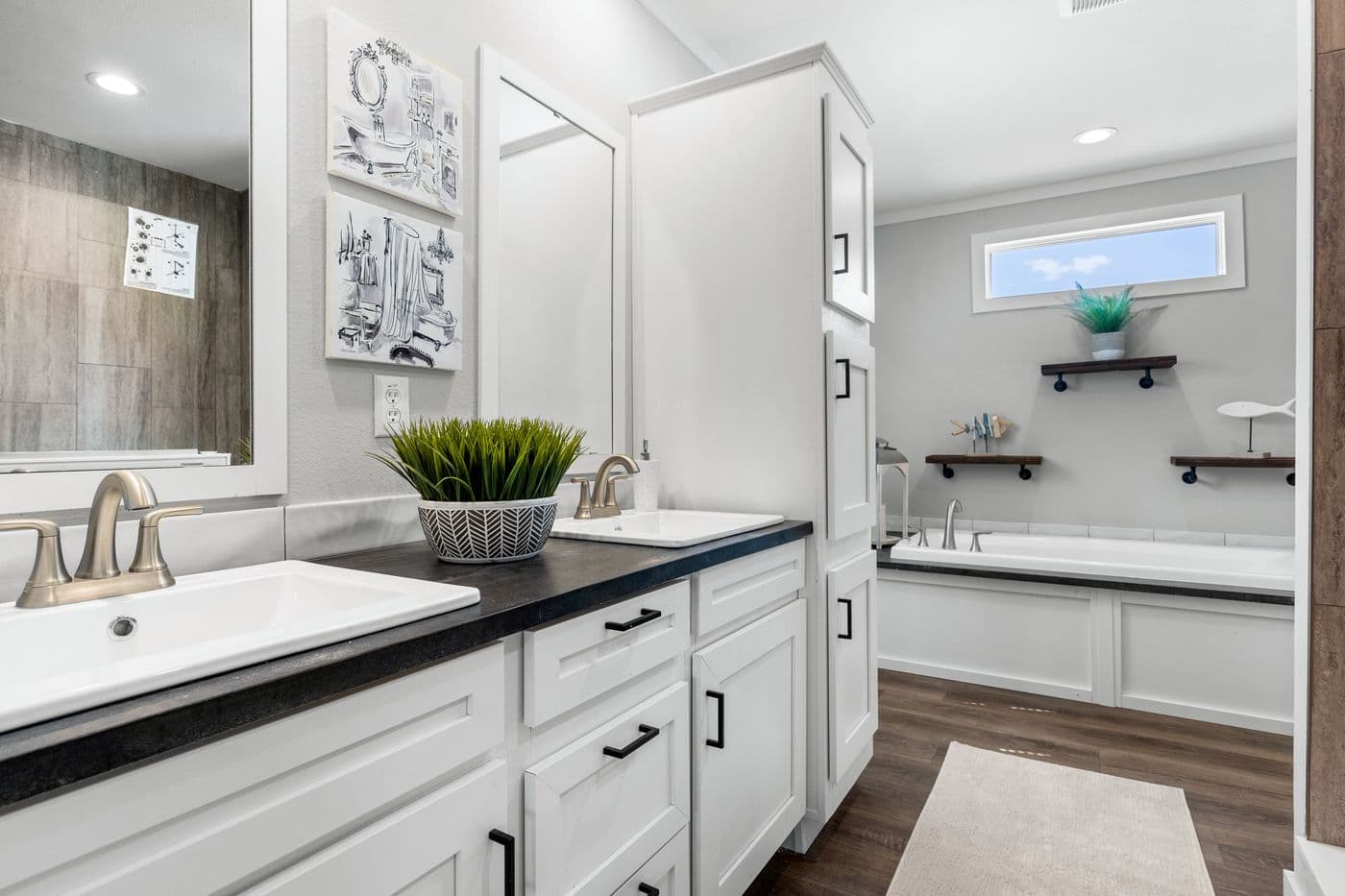 The EL CAPITAN Primary Bathroom. This Manufactured Mobile Home features 3 bedrooms and 2 baths.