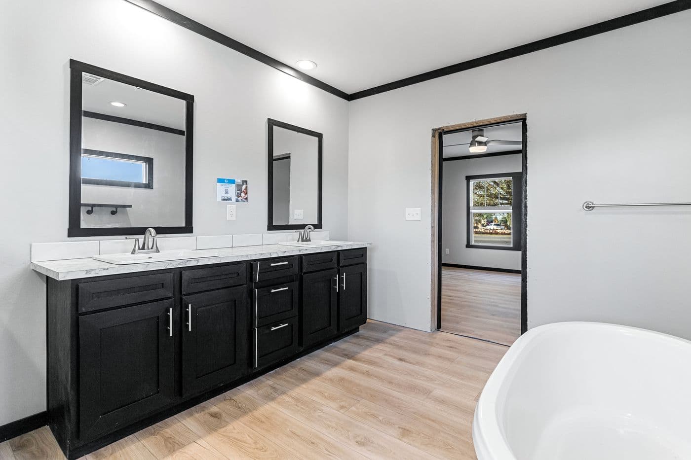 The THE SIERRA Primary Bathroom. This Manufactured Mobile Home features 4 bedrooms and 2 baths.